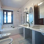 Bed and Breakfast B&blatosca Marina di Massa