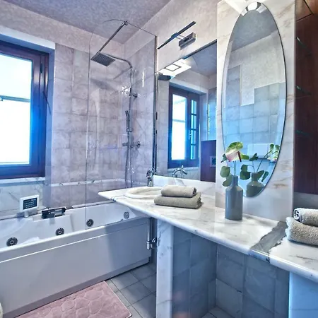 B&blatosca Bed & Breakfast 4*