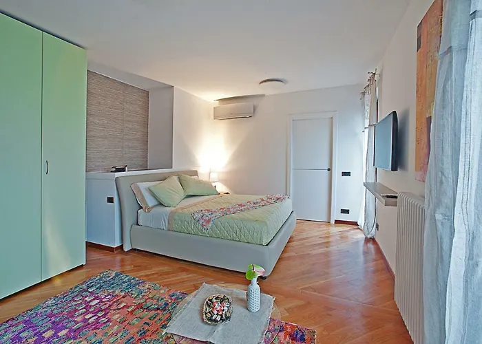 Bed and Breakfast B&blatosca Marina di Massa
