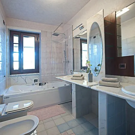 Bed & Breakfast B&blatosca Marina di Massa